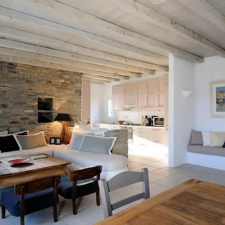 Villa Paros Sleeps 17 Pool Air Con