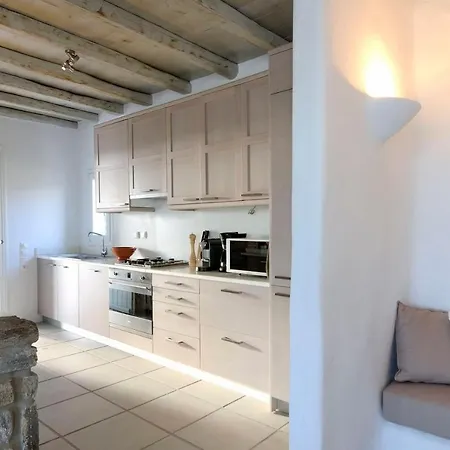 Paros Sleeps 17 Pool Air Con Villa Parikia (Paros)