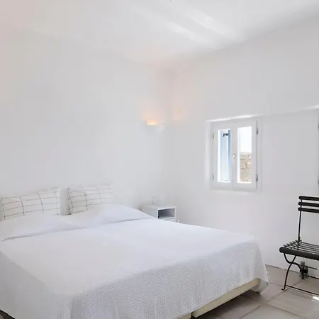 Villa Paros Sleeps 17 Pool Air Con
