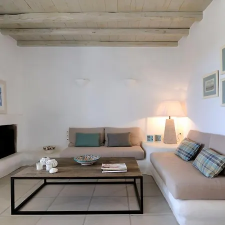 Villa Paros Sleeps 17 Pool Air Con